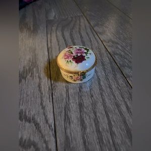 Porcelain Vintage Jewelry Box